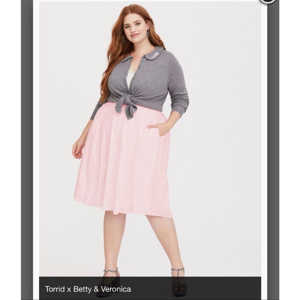 Torrid Betty and Veronica Pleated Skater Skirt new with tags powered pink - Picture 1 of 12